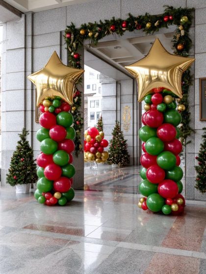 2 Columnas de globos navideña con estrella